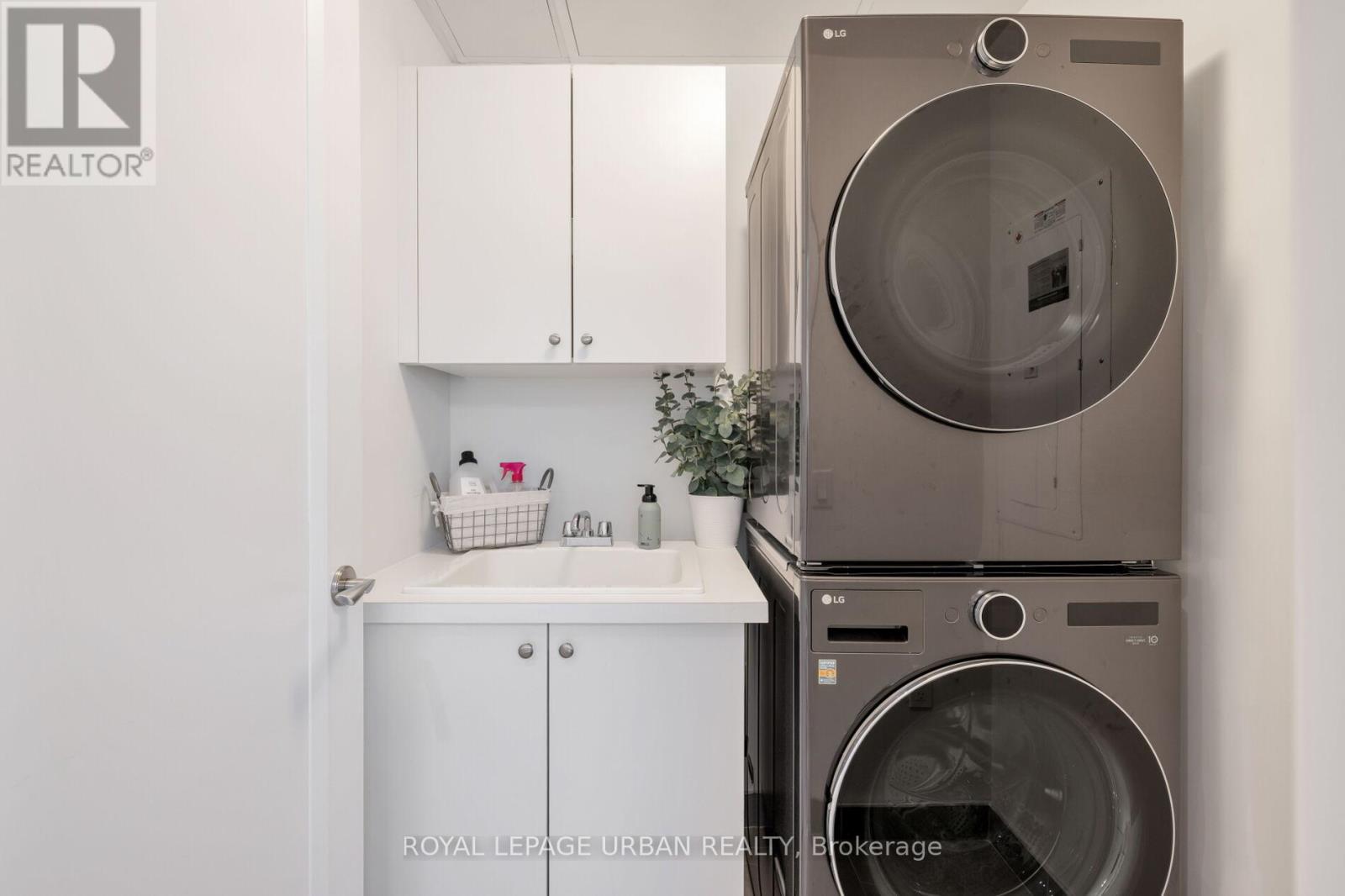 223 - 1900 Bayview Avenue, Toronto, Ontario  M4G 0A6 - Photo 16 - C12542398