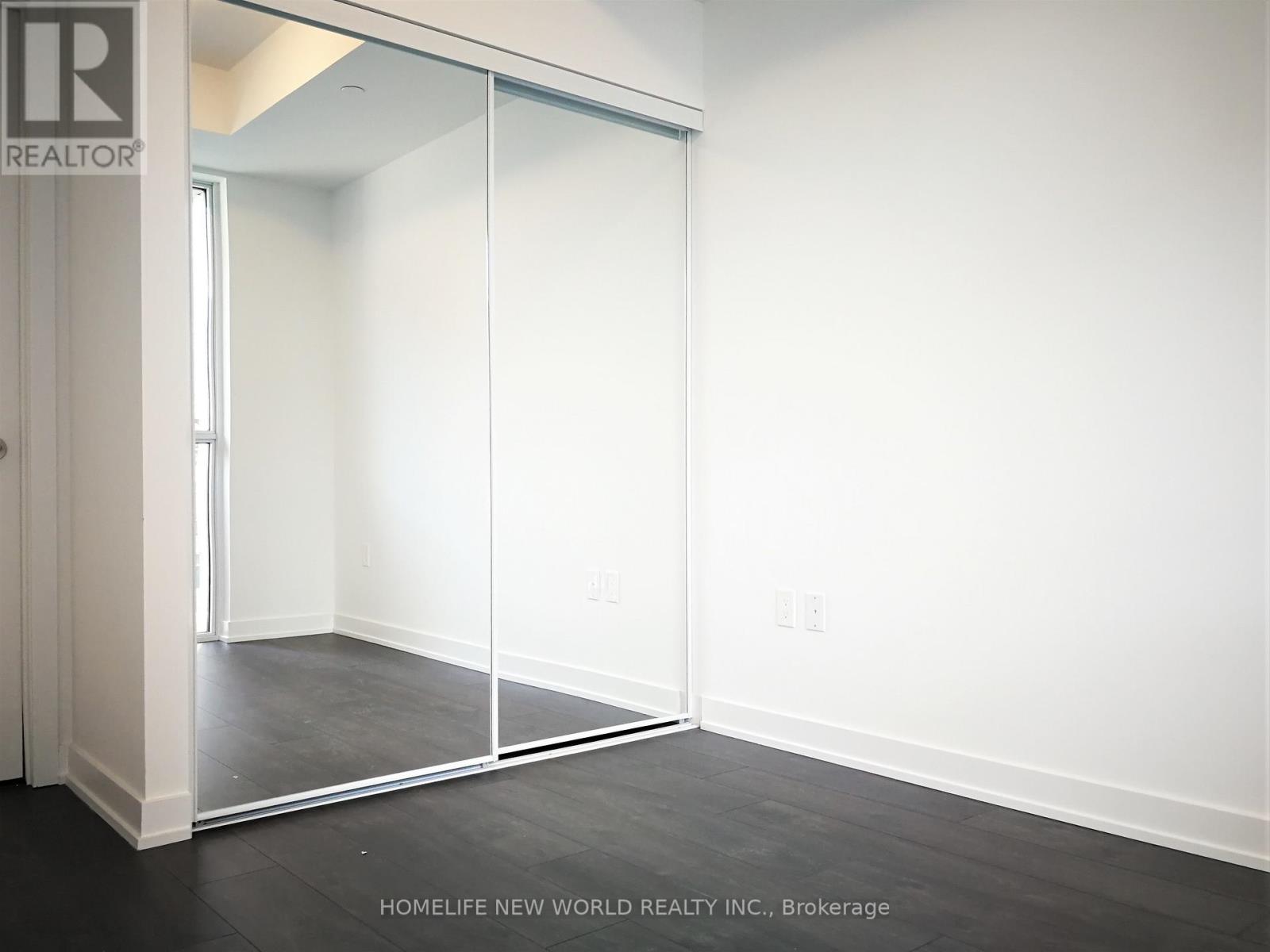 620 - 38 Iannuzzi Street, Toronto, Ontario  M5V 0S2 - Photo 15 - C12542424