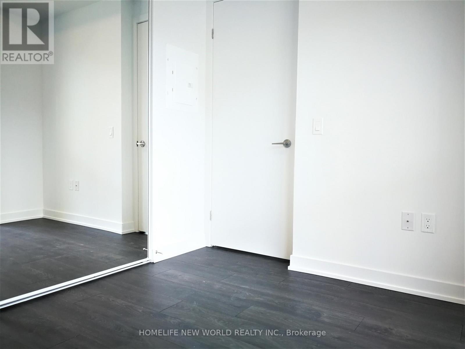 620 - 38 Iannuzzi Street, Toronto, Ontario  M5V 0S2 - Photo 16 - C12542424