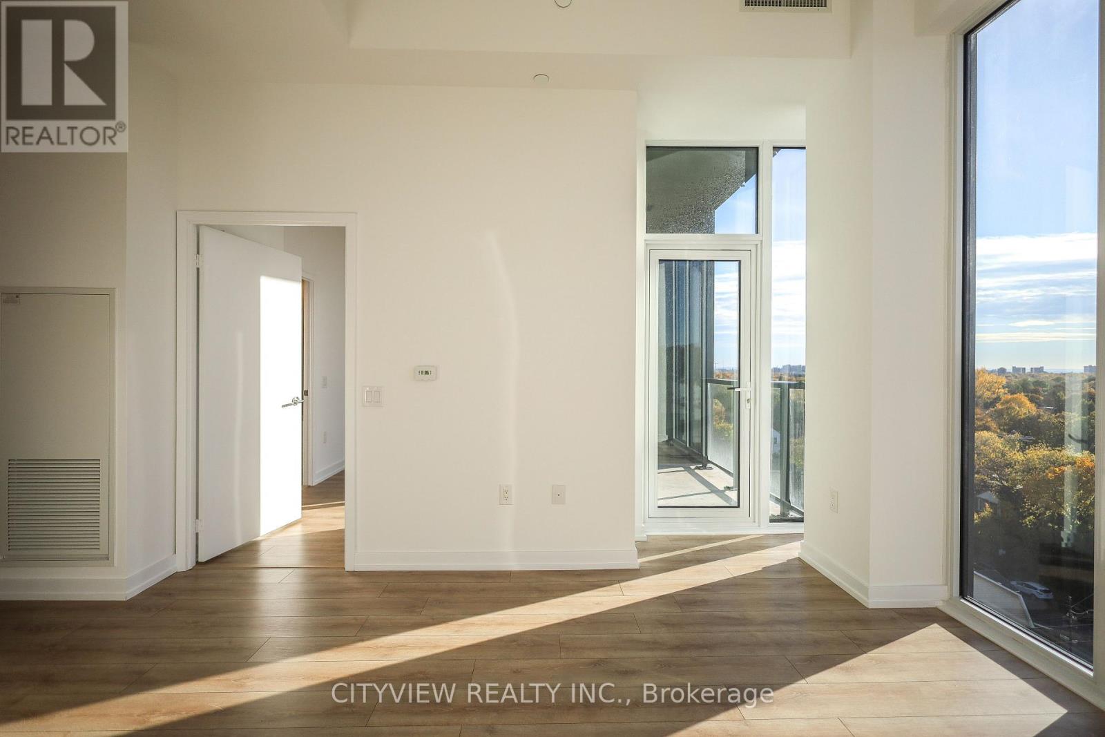 804 - 500 Dupont Street, Toronto, Ontario  M6G 1Y7 - Photo 10 - C12542426