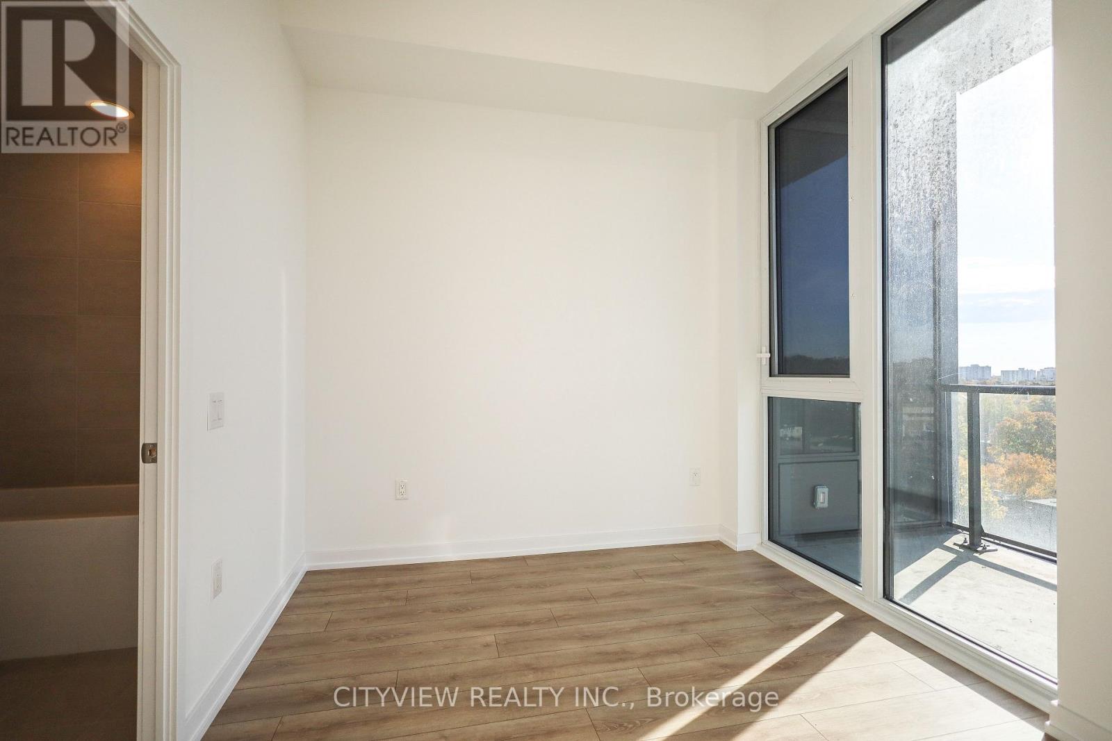 804 - 500 Dupont Street, Toronto, Ontario  M6G 1Y7 - Photo 11 - C12542426