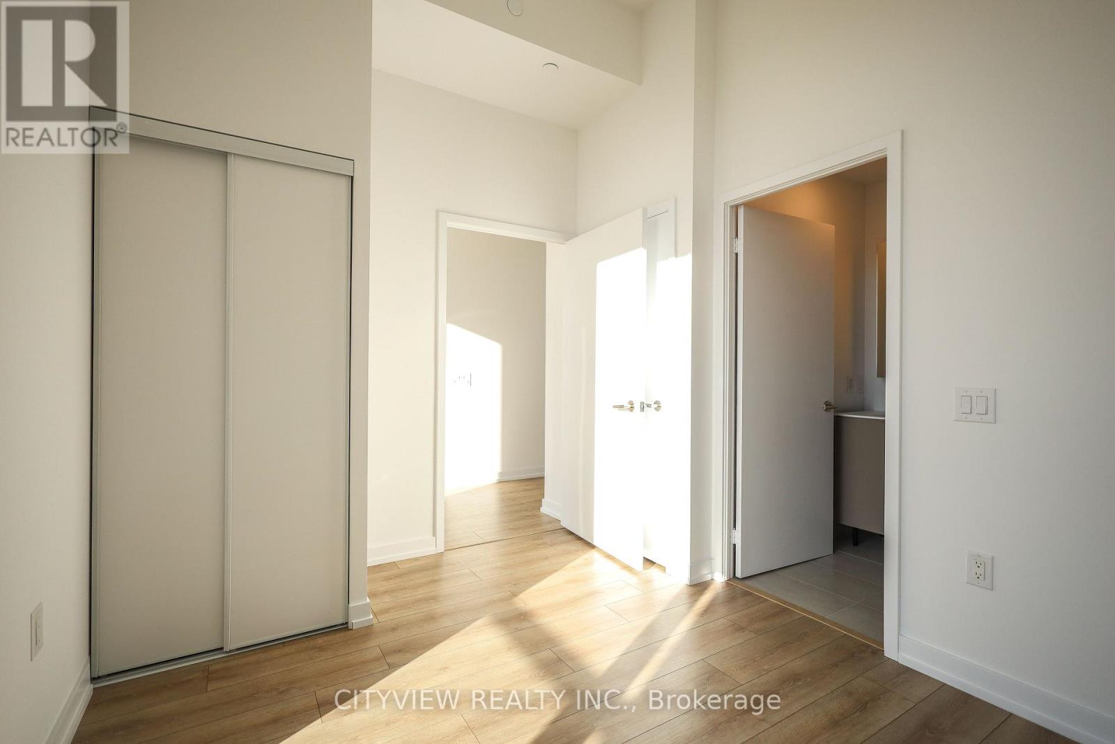 804 - 500 Dupont Street, Toronto, Ontario  M6G 1Y7 - Photo 12 - C12542426