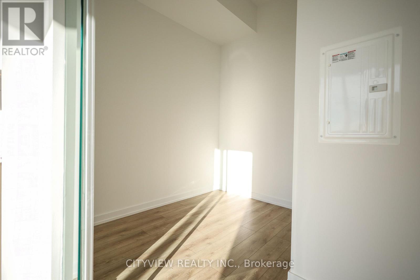 804 - 500 Dupont Street, Toronto, Ontario  M6G 1Y7 - Photo 15 - C12542426