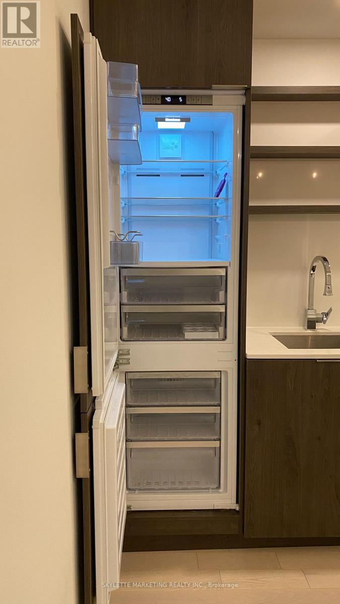 720 - 12 Bonnycastle Street, Toronto, Ontario  M5A 0C8 - Photo 5 - C12542448