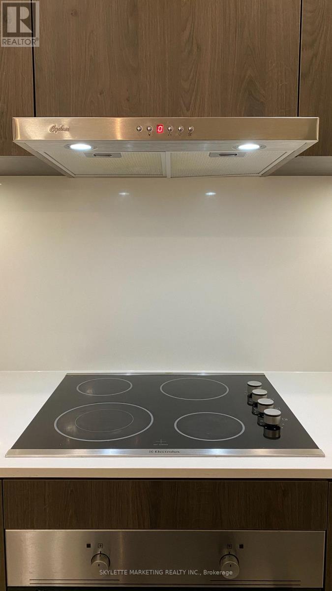 720 - 12 Bonnycastle Street, Toronto, Ontario  M5A 0C8 - Photo 7 - C12542448