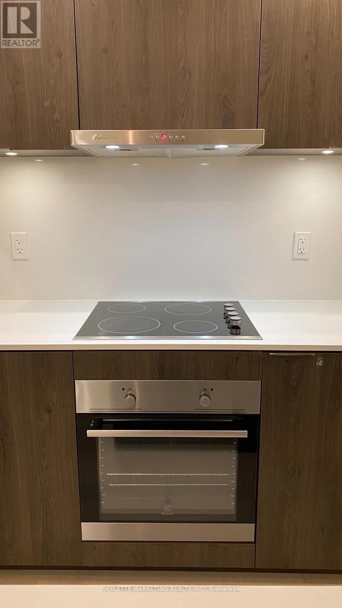 720 - 12 Bonnycastle Street, Toronto, Ontario  M5A 0C8 - Photo 8 - C12542448