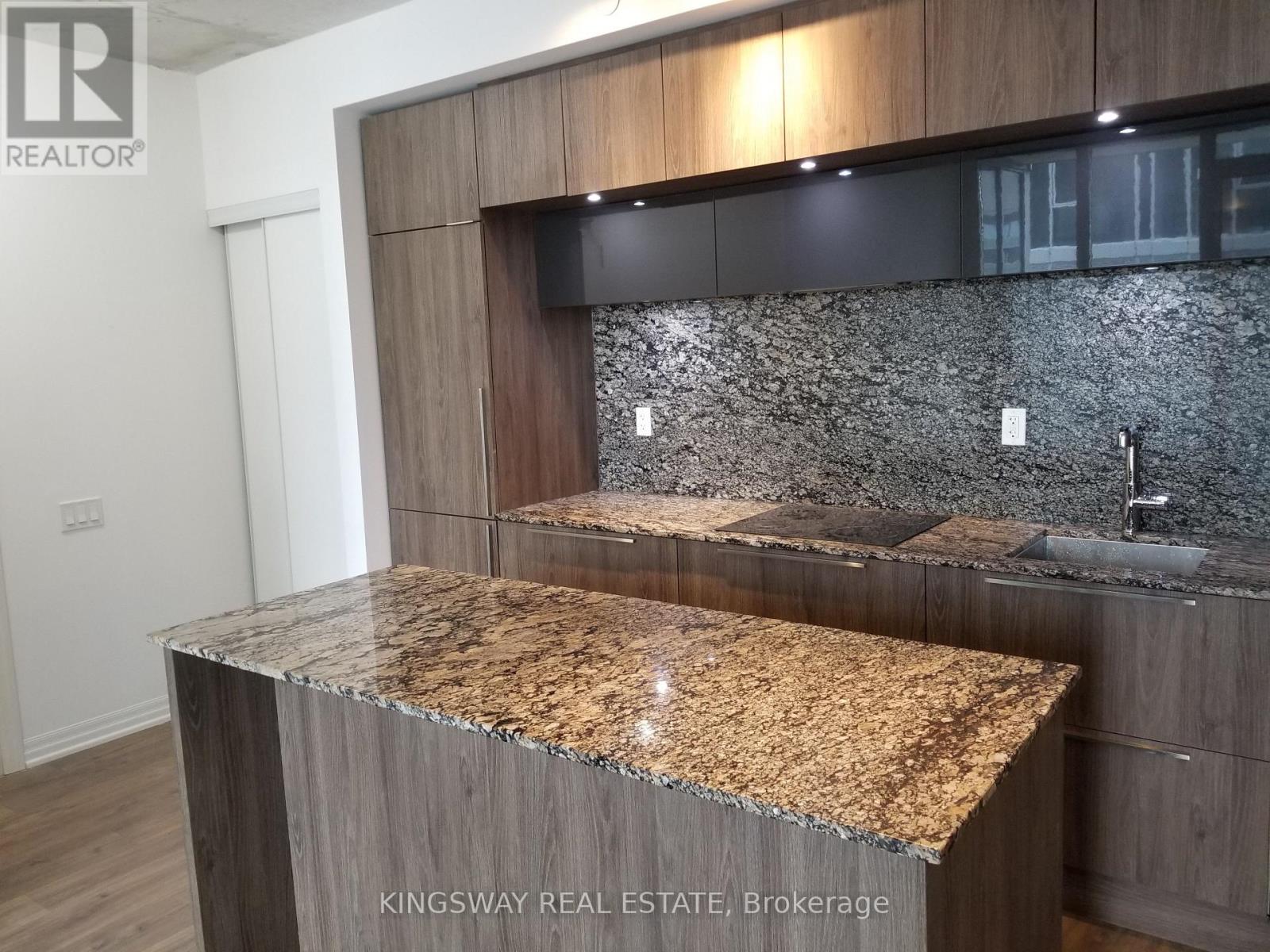 3001 - 88 Blue Jays Way, Toronto, Ontario  M5V 0L7 - Photo 2 - C12542460