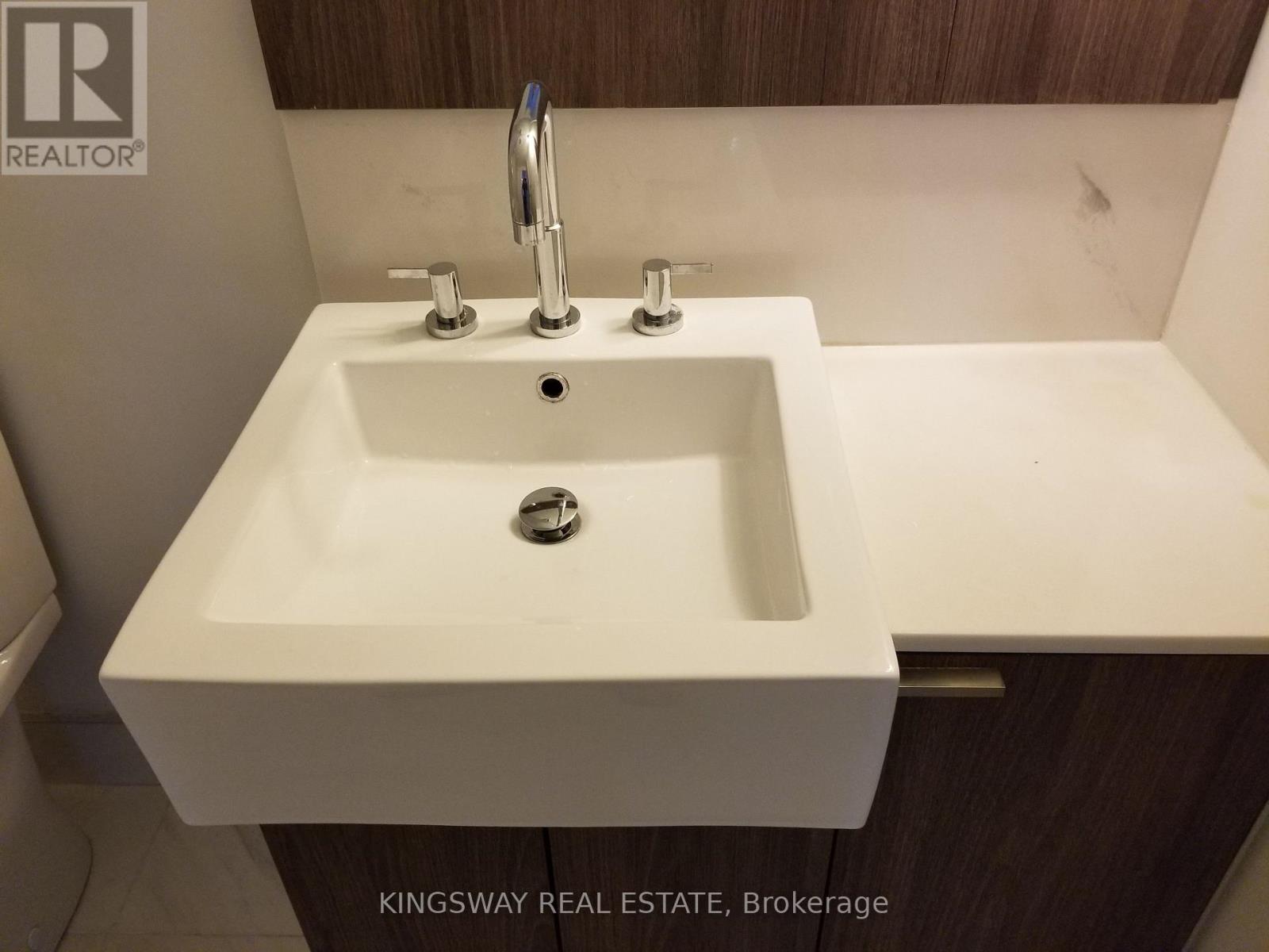 3001 - 88 Blue Jays Way, Toronto, Ontario  M5V 0L7 - Photo 7 - C12542460