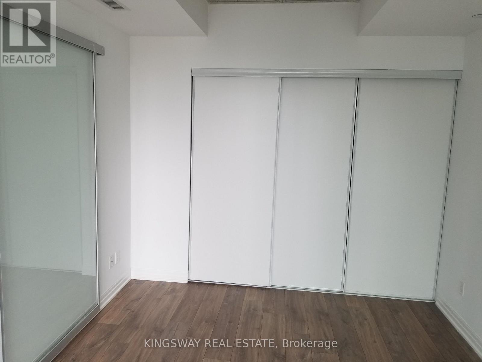 3001 - 88 Blue Jays Way, Toronto, Ontario  M5V 0L7 - Photo 8 - C12542460