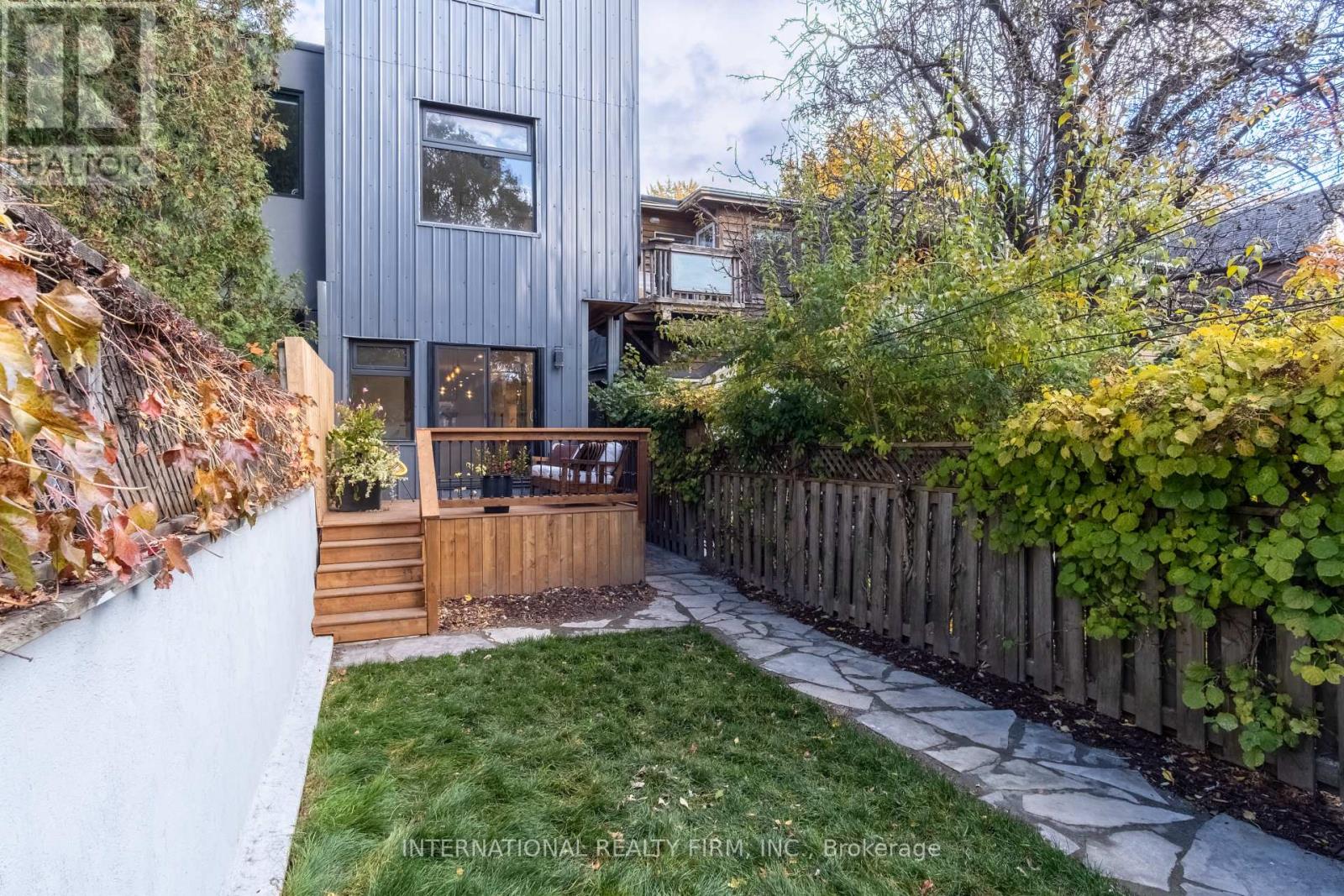 46 Morse Street, Toronto, Ontario  M4M 2P6 - Photo 23 - E12539058