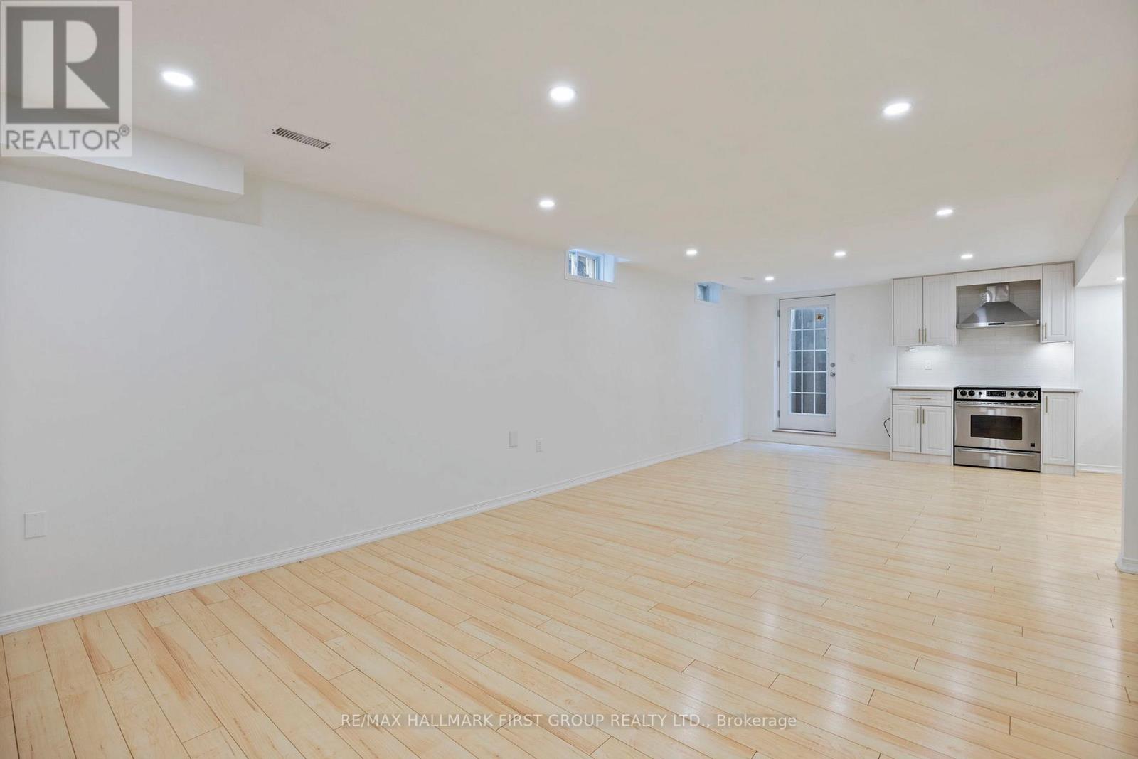 1230 Oakhill Avenue, Oshawa, Ontario  L1K 2R4 - Photo 13 - E12542374