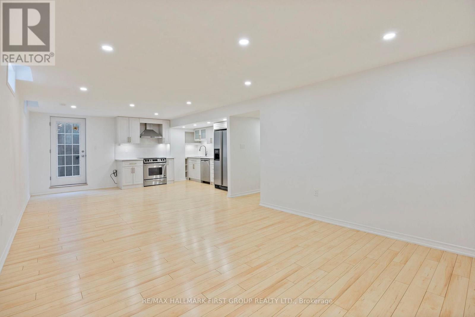 1230 Oakhill Avenue, Oshawa, Ontario  L1K 2R4 - Photo 14 - E12542374