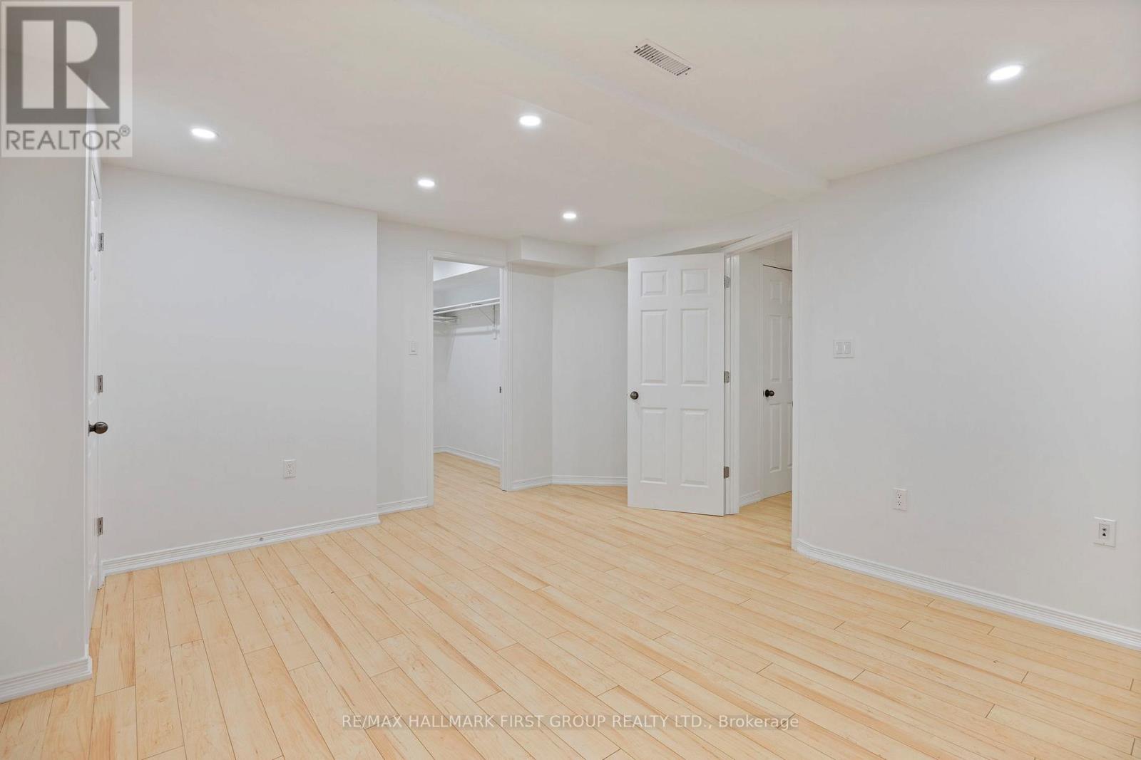 1230 Oakhill Avenue, Oshawa, Ontario  L1K 2R4 - Photo 19 - E12542374