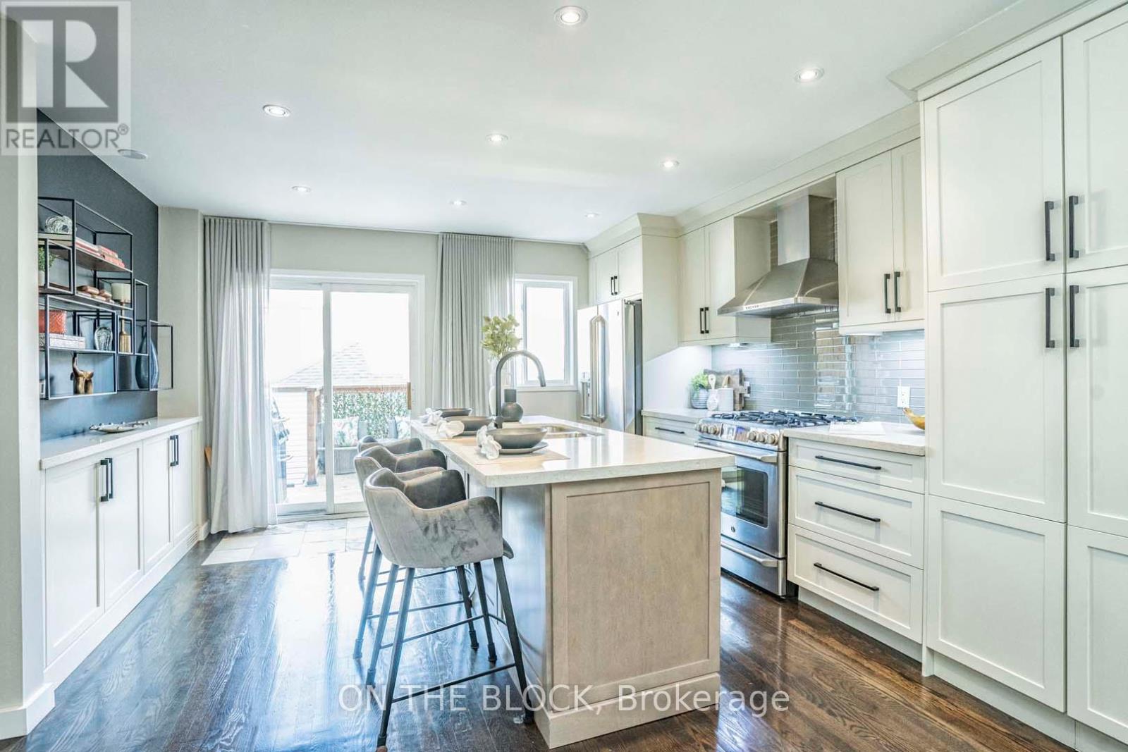 49 Leslie Street, Toronto, Ontario  M4M 3C3 - Photo 30 - E12542432