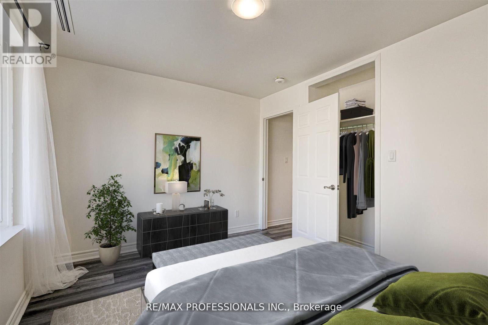 2nd Flr - 1425 Gerrard Street E, Toronto, Ontario  M4L 1Z7 - Photo 10 - E12542438