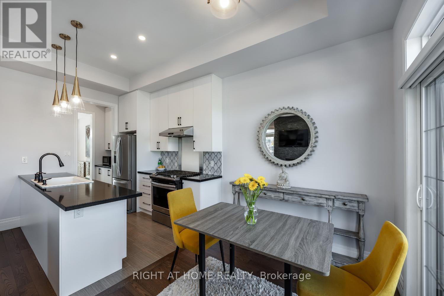 14 Seagrave Lane, Ajax, Ontario  L1T 0P2 - Photo 16 - E12542458