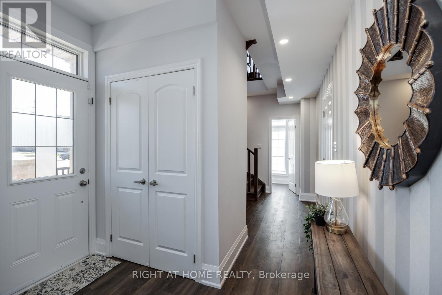 14 Seagrave Lane, Ajax, Ontario  L1T 0P2 - Photo 2 - E12542458