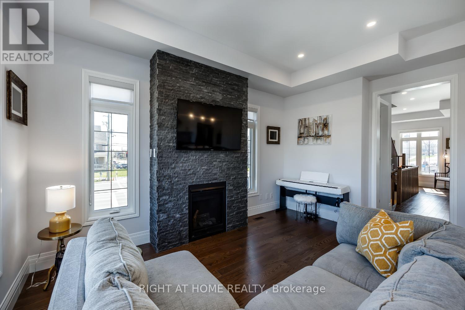 14 Seagrave Lane, Ajax, Ontario  L1T 0P2 - Photo 20 - E12542458