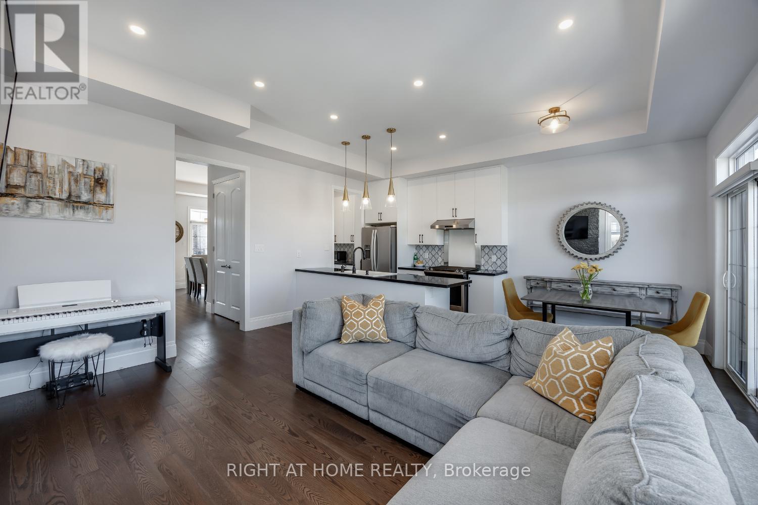 14 Seagrave Lane, Ajax, Ontario  L1T 0P2 - Photo 21 - E12542458