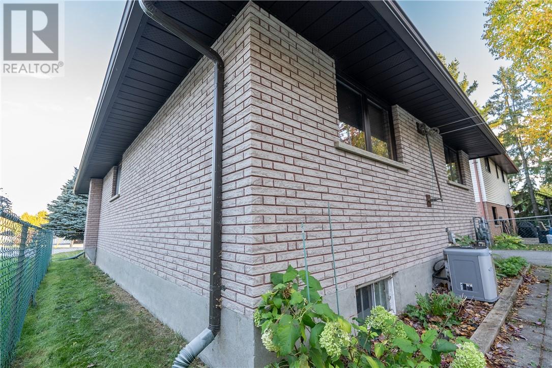 1261 Attlee Avenue, Sudbury, Ontario P3A 3J7 - Photo 44 - 2125630