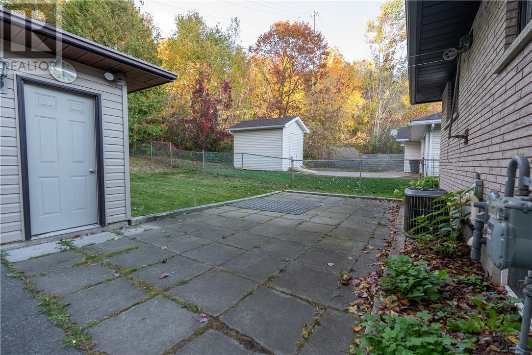 1261 Attlee Avenue, Sudbury, Ontario P3A 3J7 - Photo 48 - 2125630