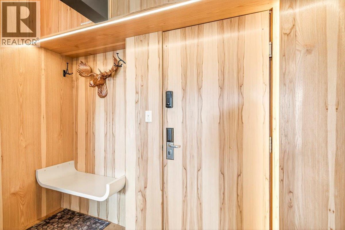 5258 Highline Drive Unit# 121, Fernie, British Columbia  V0B 1M6 - Photo 2 - 10369094