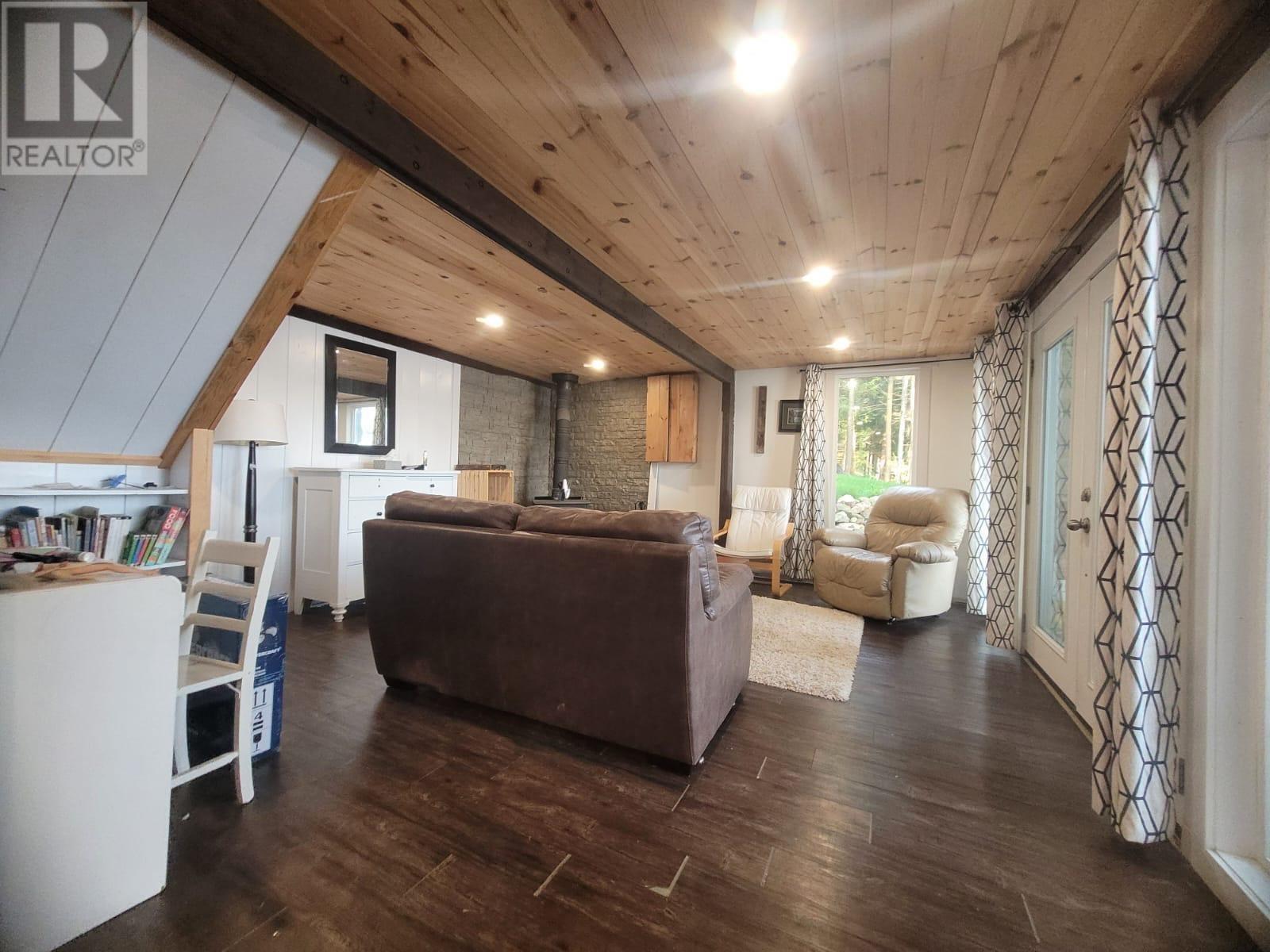 213b Cloudy Lake Rd, Laird, Ontario  P0S 1C0 - Photo 30 - SM253266