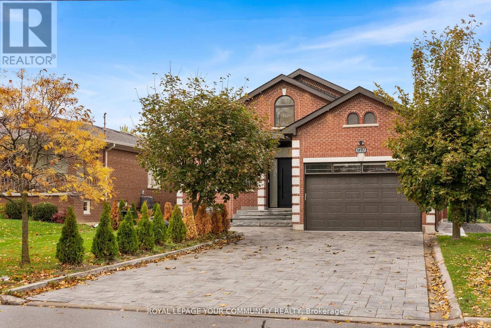 72A OXFORD STREET, Richmond Hill, Ontario