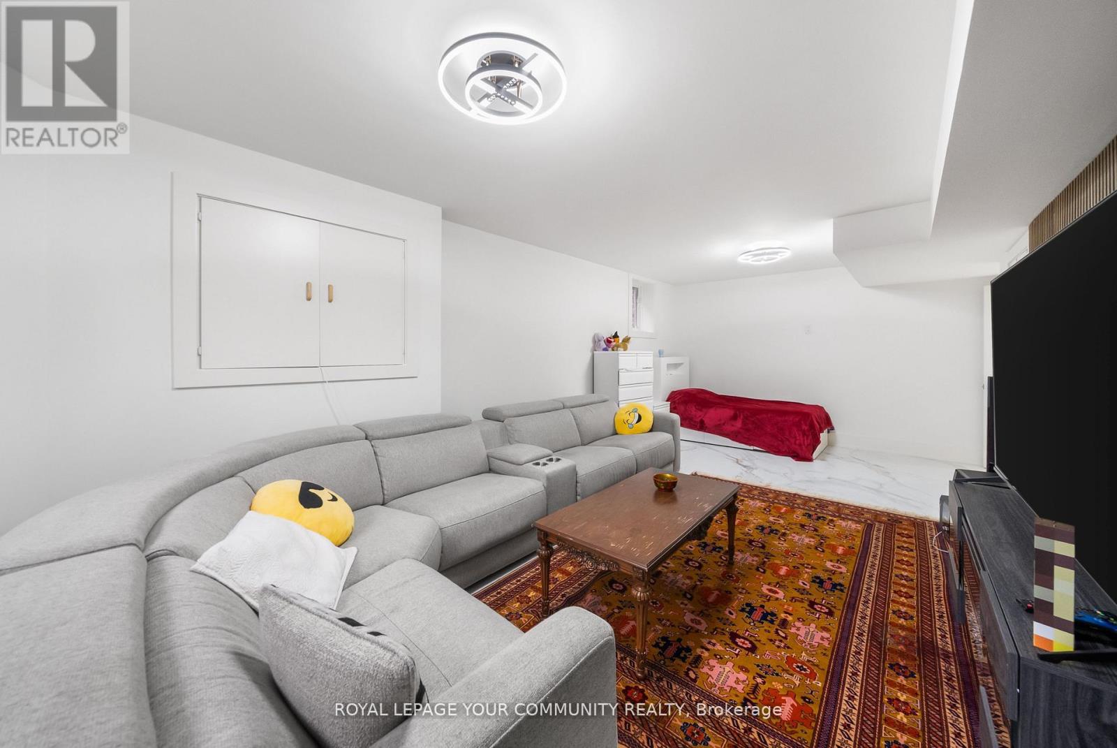 72a Oxford Street, Richmond Hill, Ontario  L4C 4L5 - Photo 18 - N12542334