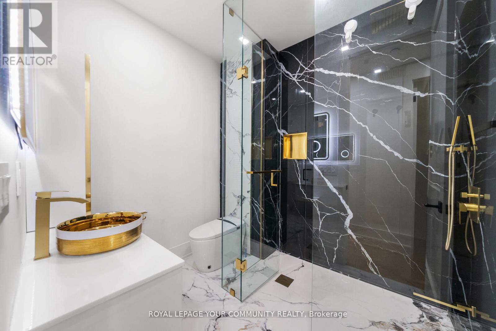 72a Oxford Street, Richmond Hill, Ontario  L4C 4L5 - Photo 28 - N12542334