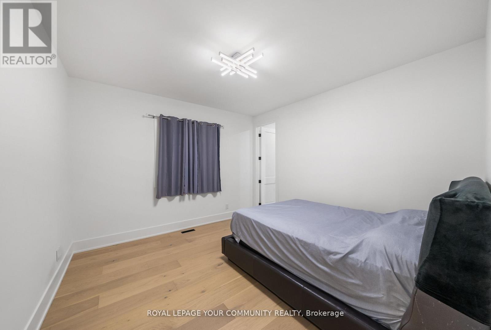 72a Oxford Street, Richmond Hill, Ontario  L4C 4L5 - Photo 36 - N12542334