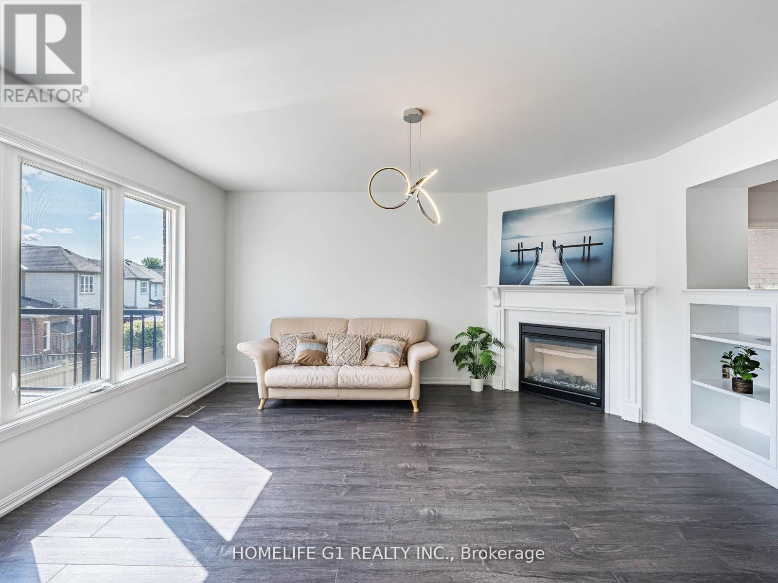 23 Davidson Drive, New Tecumseth, Ontario  L9R 0E4 - Photo 6 - N12542378