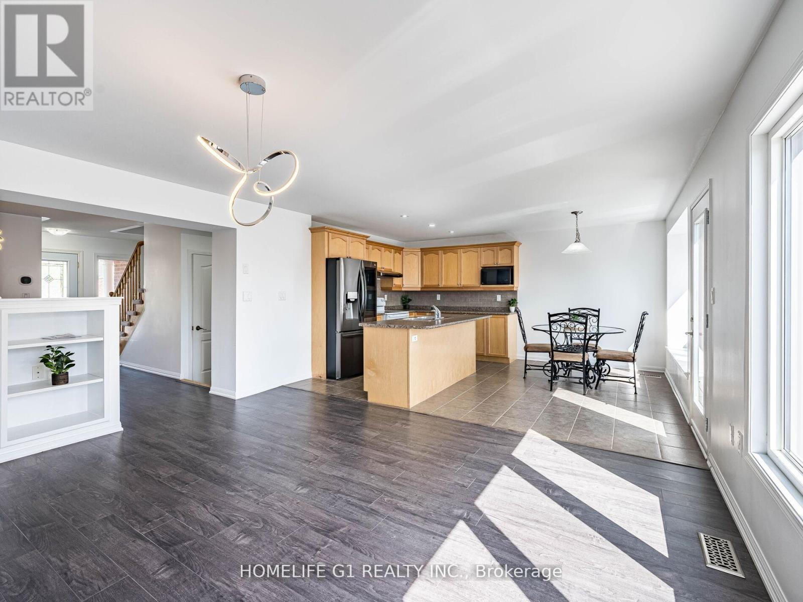 23 Davidson Drive, New Tecumseth, Ontario  L9R 0E4 - Photo 7 - N12542378