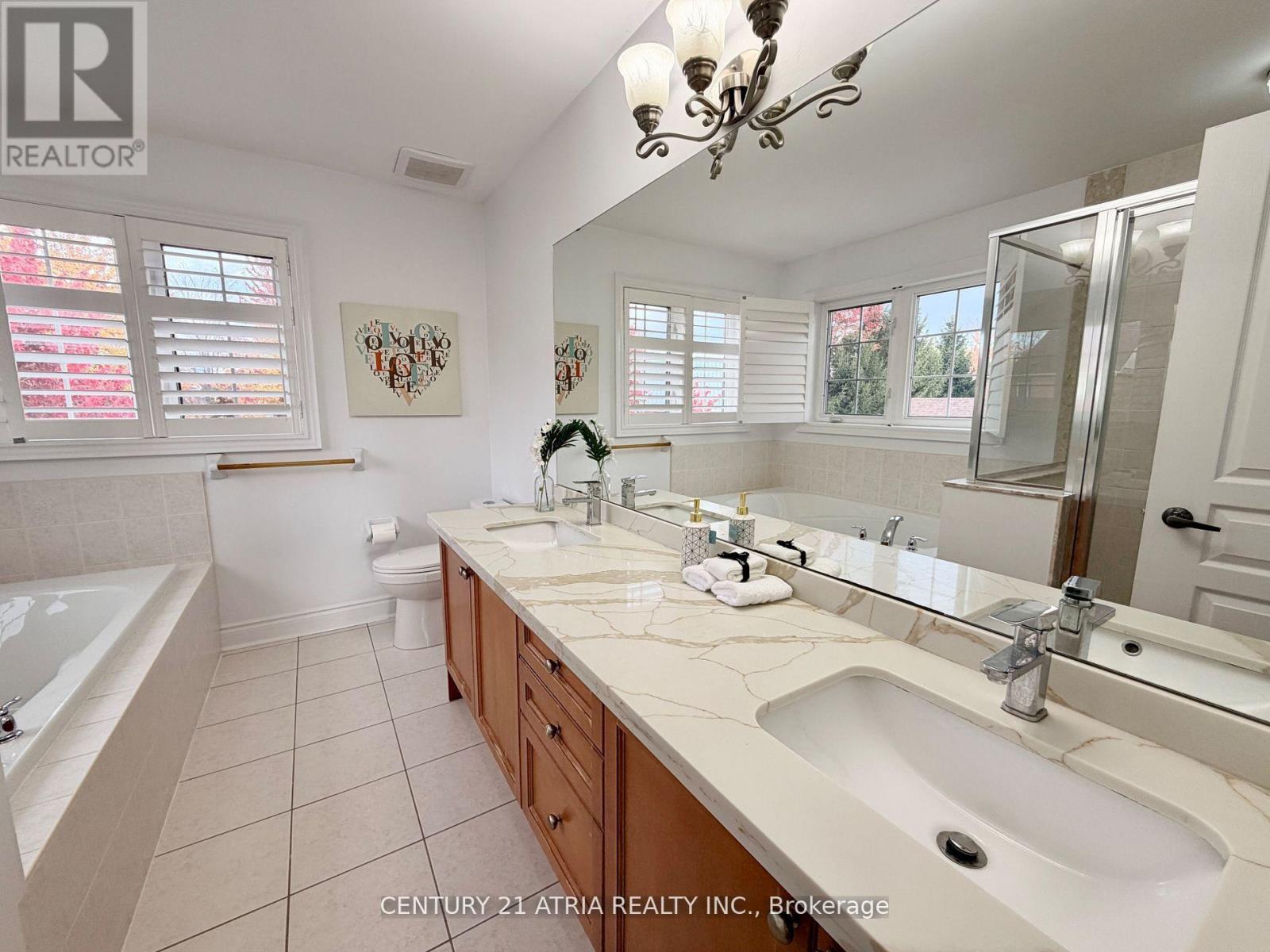 14 West Normandy Drive, Markham, Ontario  L6B 0A8 - Photo 22 - N12542410