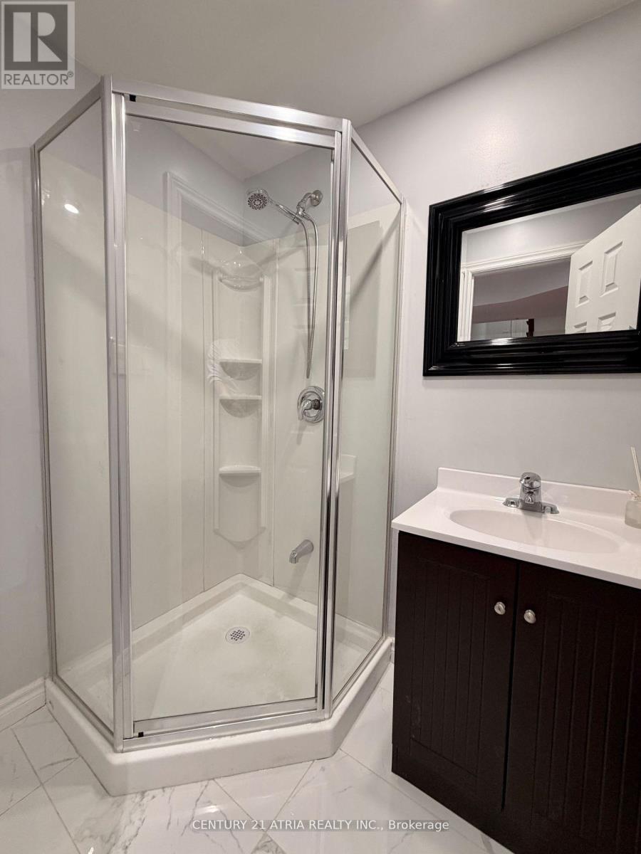 14 West Normandy Drive, Markham, Ontario  L6B 0A8 - Photo 34 - N12542410