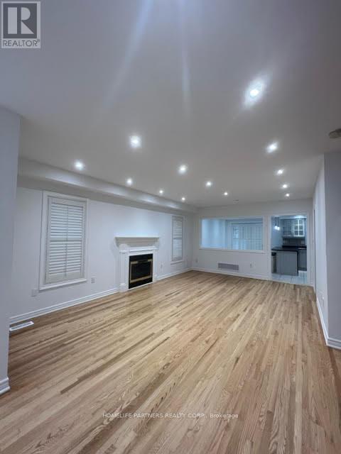 38 Stone Palace Way, Vaughan, Ontario  L4H 1M9 - Photo 2 - N12542482