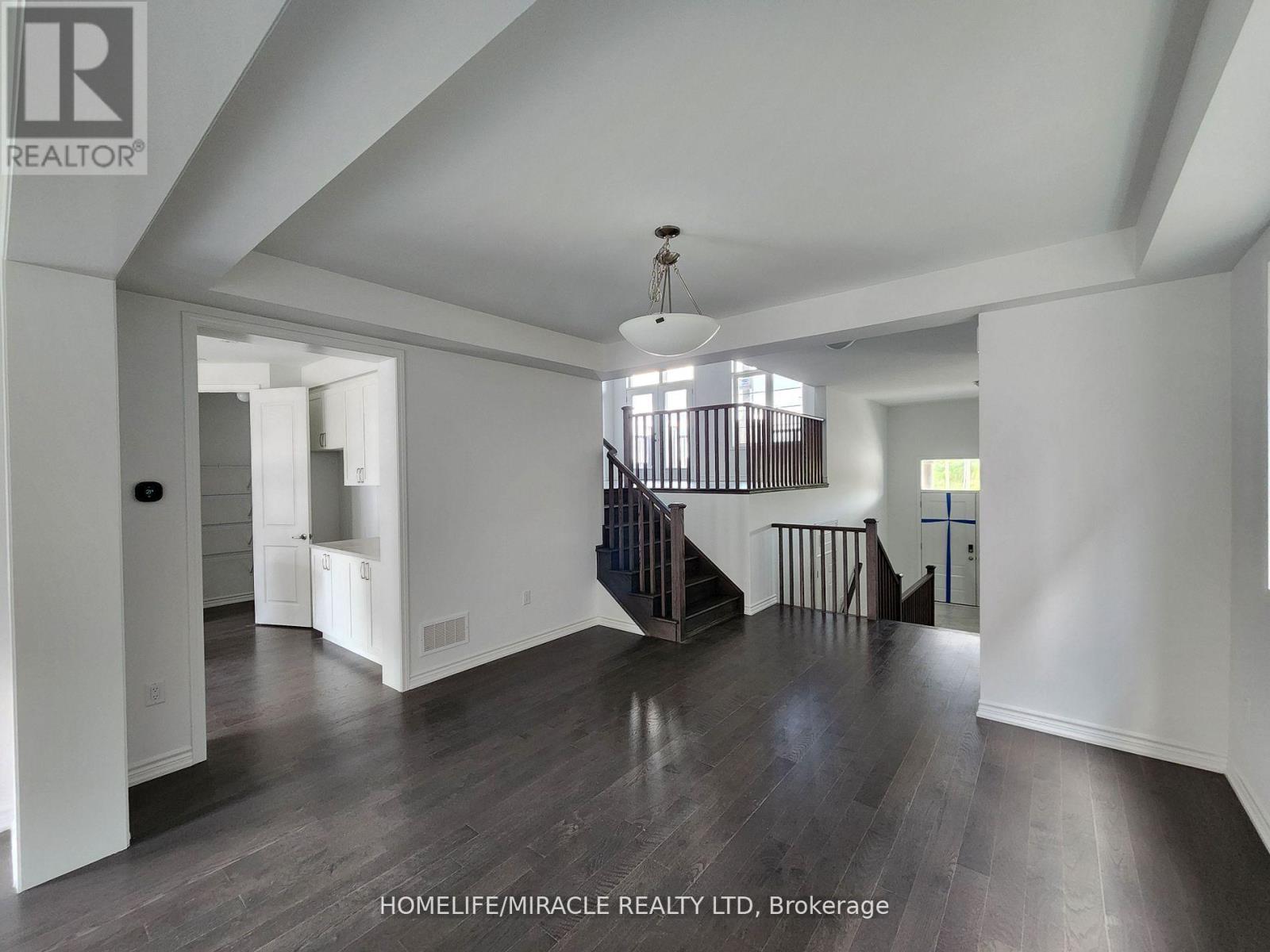 344 Madelaine Drive, Barrie, Ontario  L9J 0Y9 - Photo 10 - S12542346