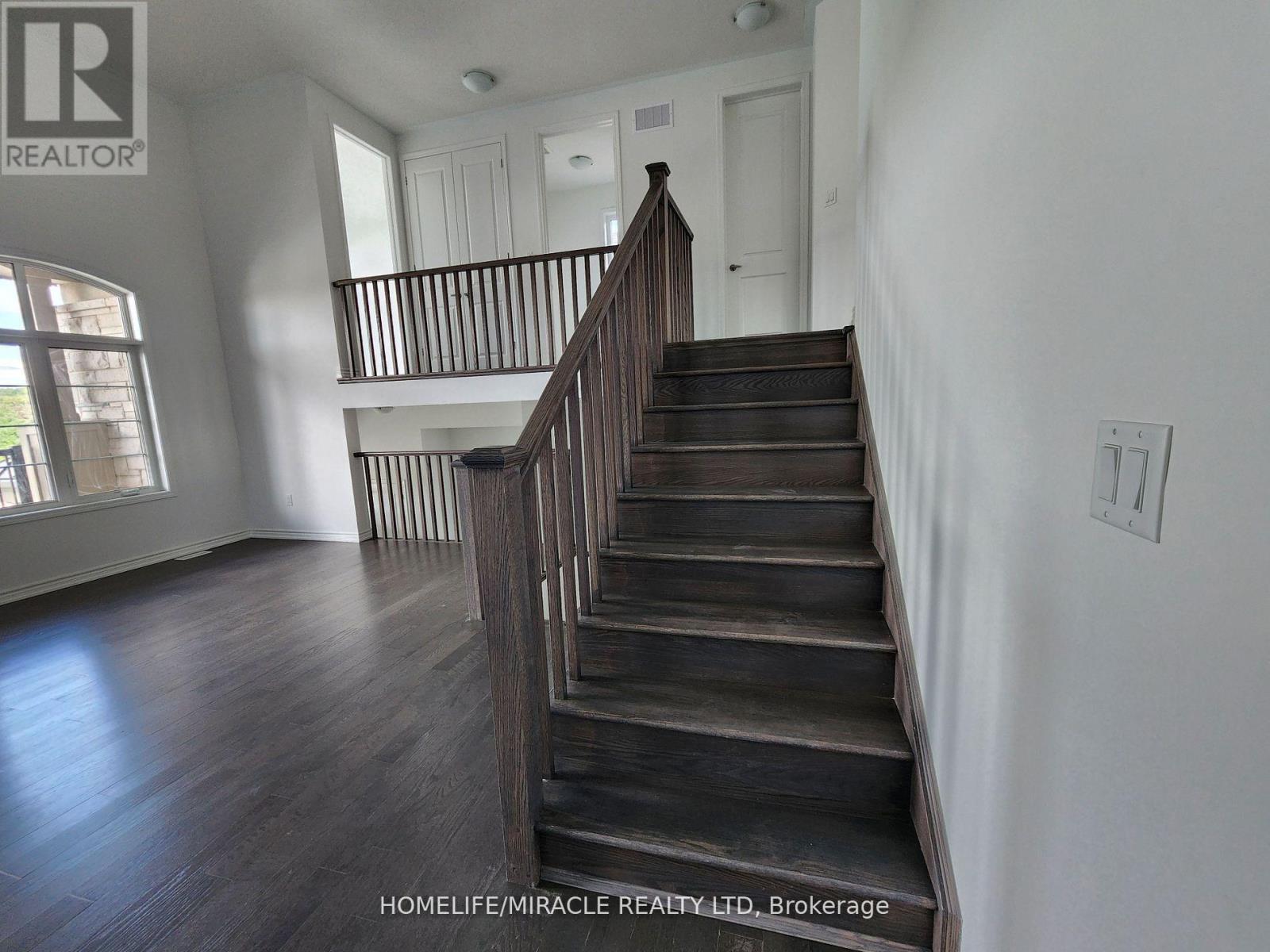 344 Madelaine Drive, Barrie, Ontario  L9J 0Y9 - Photo 15 - S12542346