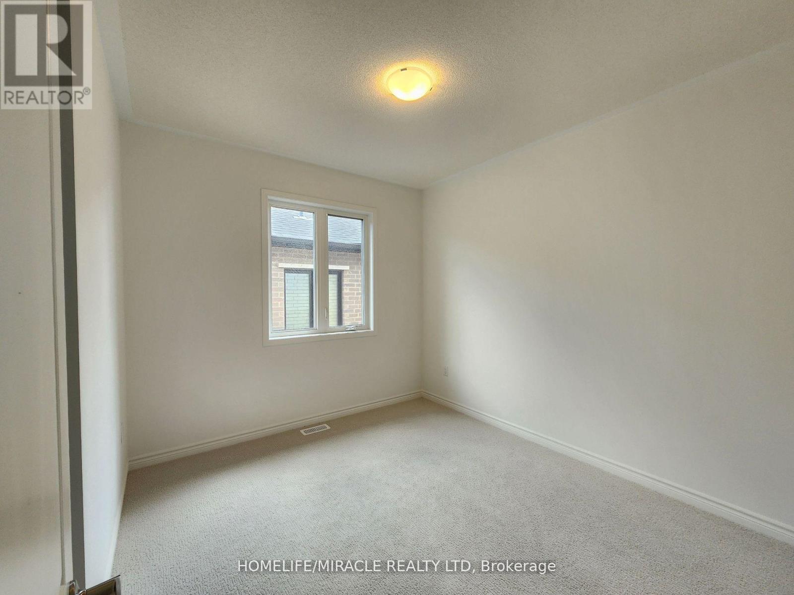 344 Madelaine Drive, Barrie, Ontario  L9J 0Y9 - Photo 18 - S12542346