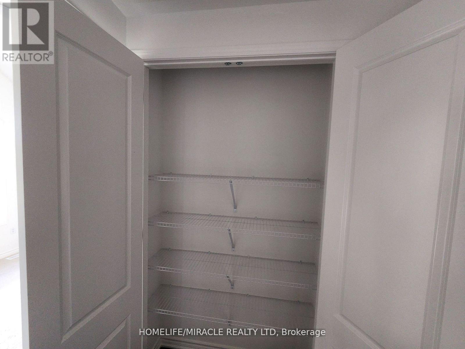 344 Madelaine Drive, Barrie, Ontario  L9J 0Y9 - Photo 21 - S12542346