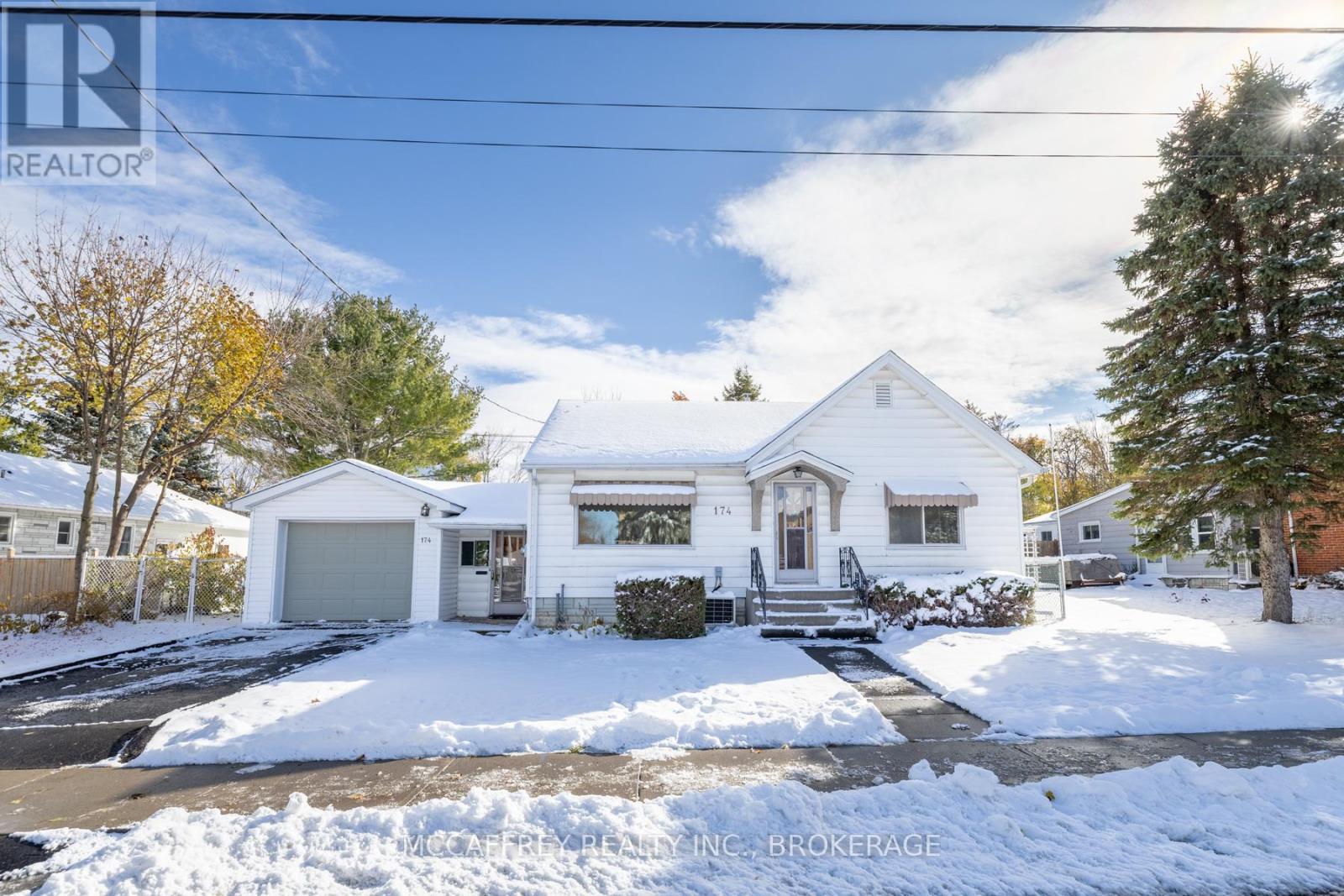 174 THOMAS STREET W, Greater Napanee, Ontario