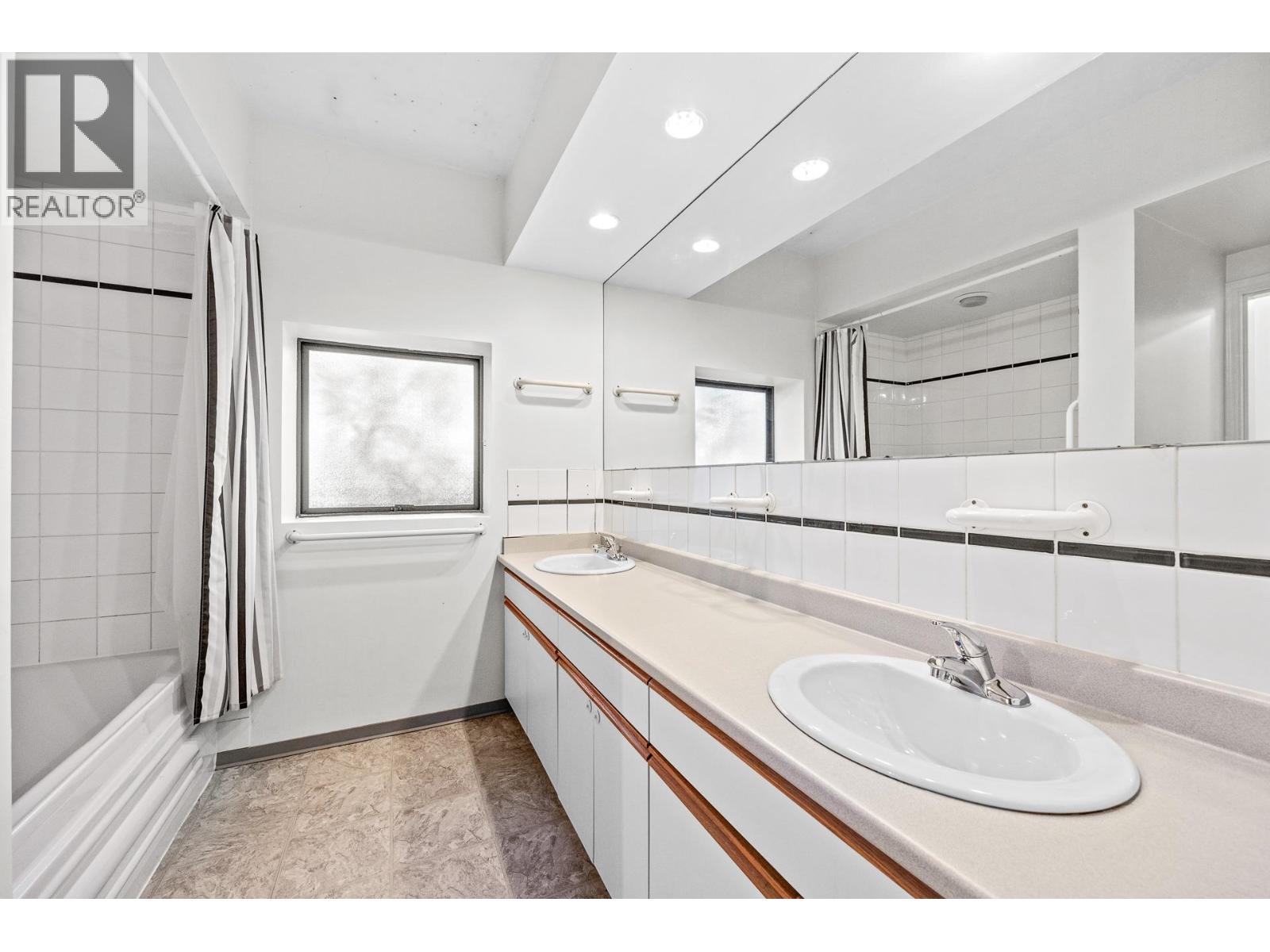 3576 W 17th Avenue, Vancouver, British Columbia  V6S 1A1 - Photo 23 - R3066470