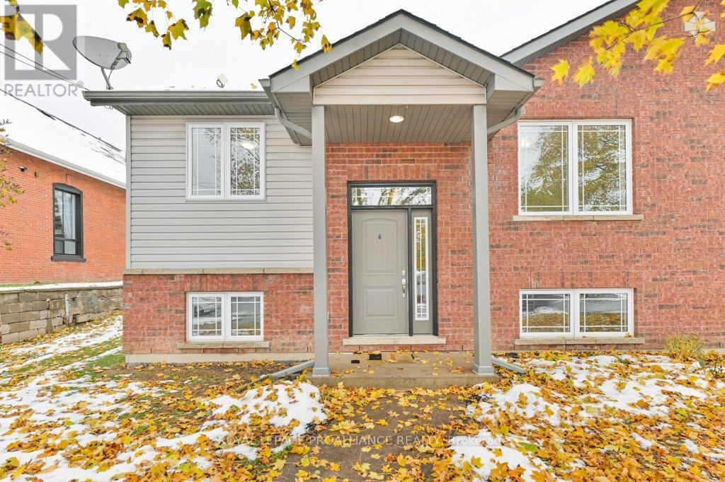 152 Cannifton Road N, Belleville, Ontario K8P 2T1 - Photo 4 - X12542572