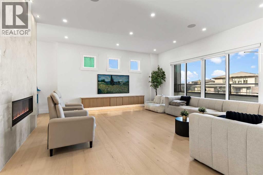 467 Patterson Boulevard Sw, Calgary, Alberta  T3H 3N6 - Photo 5 - A2261859