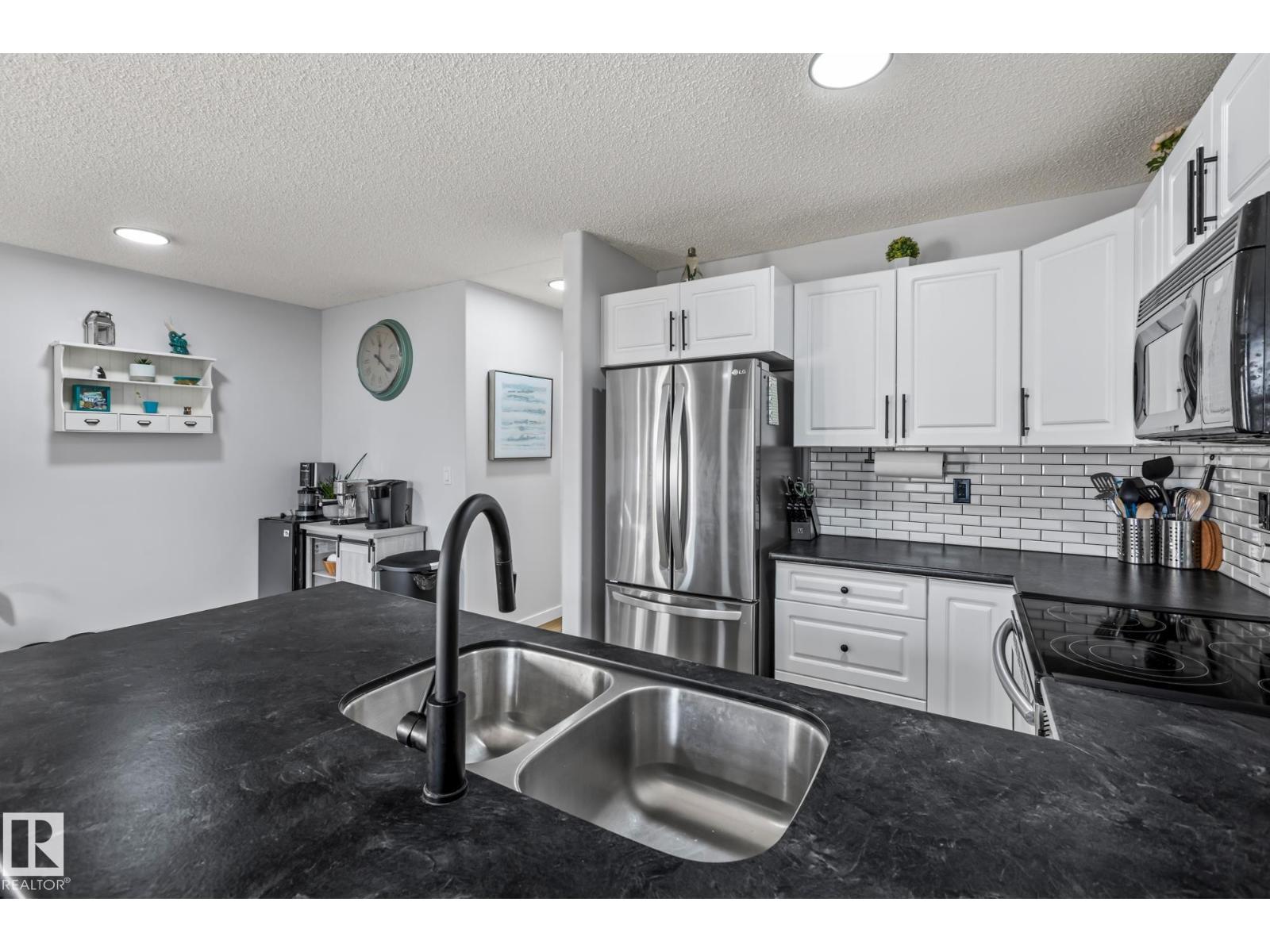 #35 15 Woodsmere, Fort Saskatchewan, Alberta  T8L 4S2 - Photo 6 - E4465631