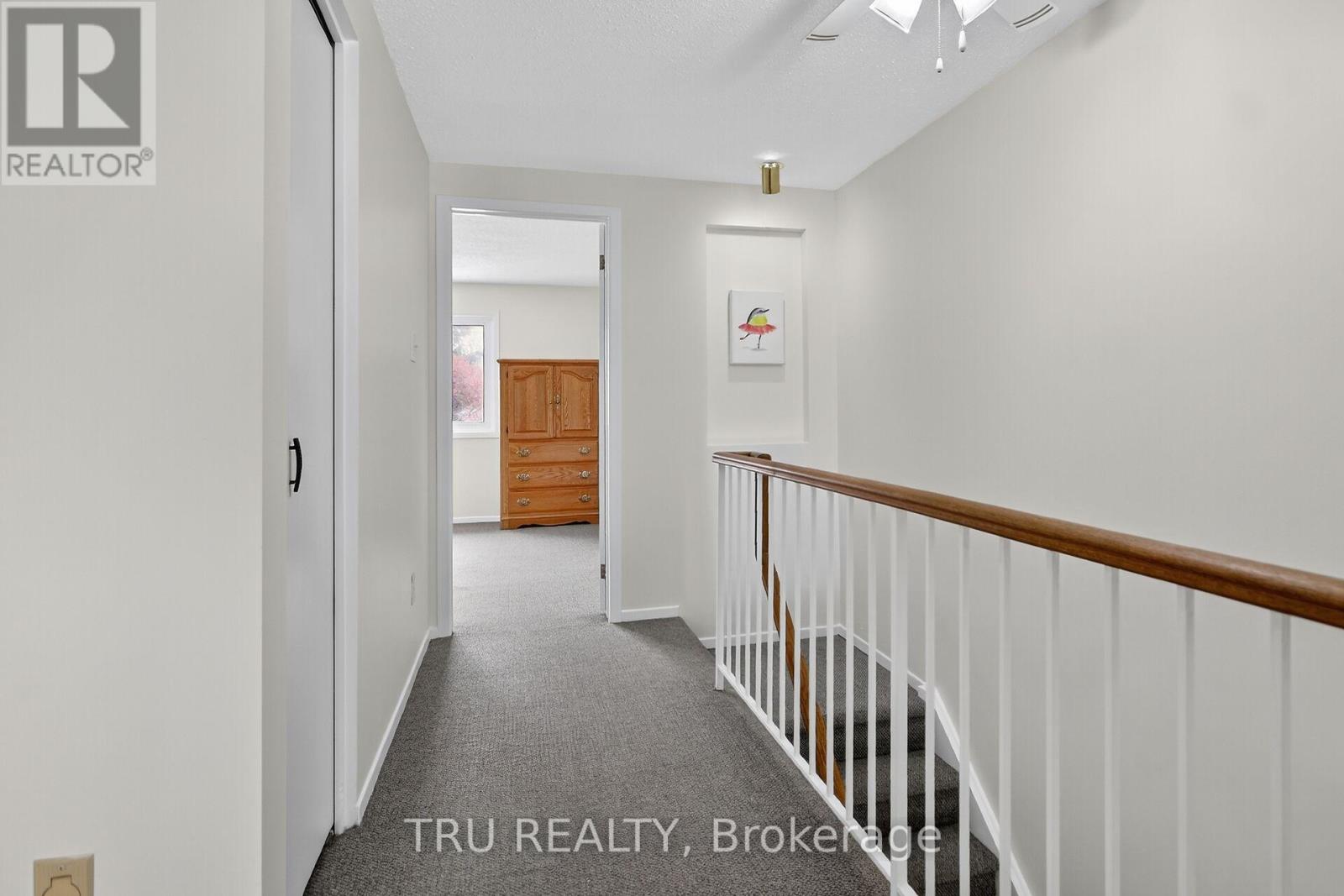 82 - 215 Temby Private, Ottawa, Ontario  K1T 2W1 - Photo 16 - X12542610