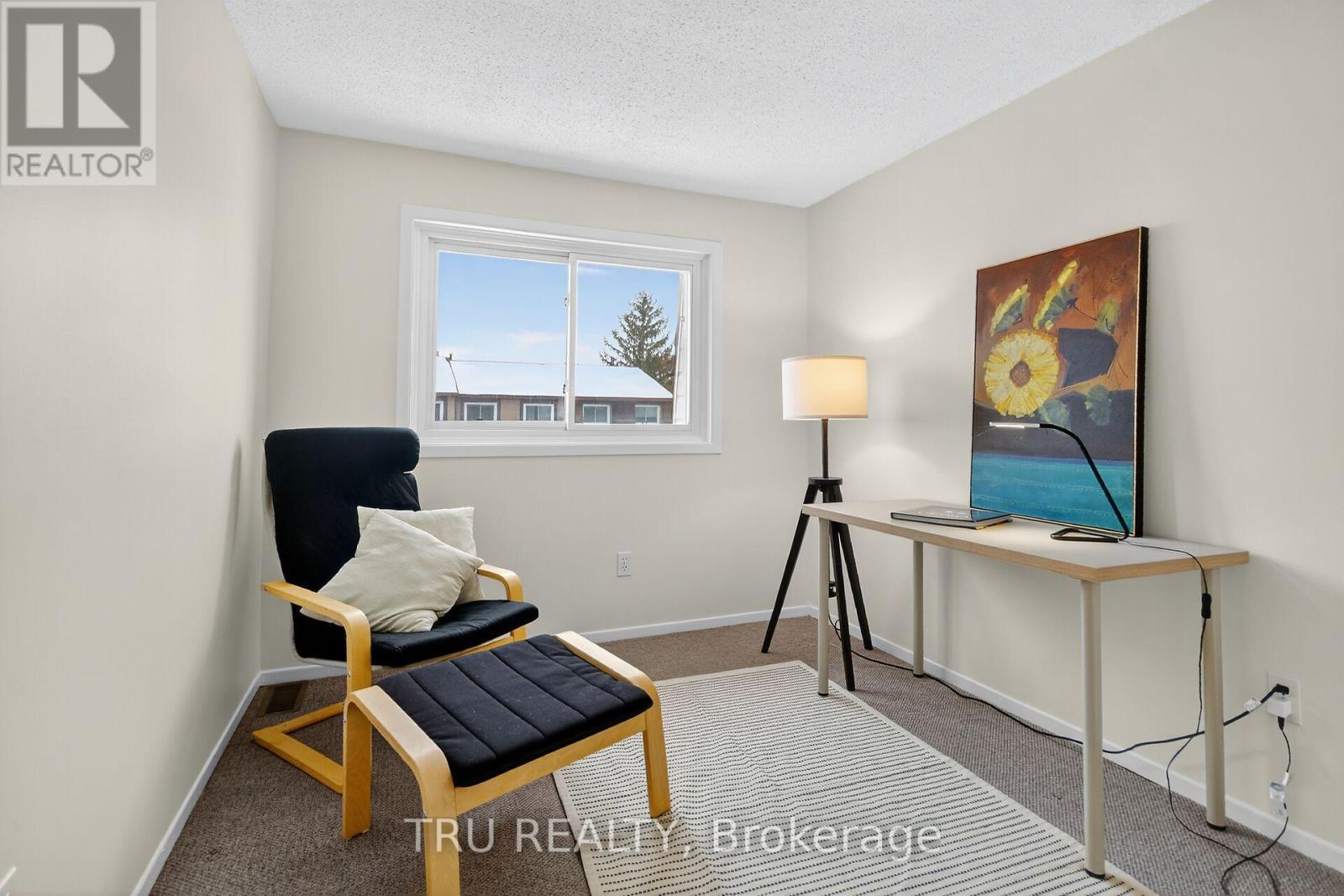 82 - 215 Temby Private, Ottawa, Ontario  K1T 2W1 - Photo 24 - X12542610