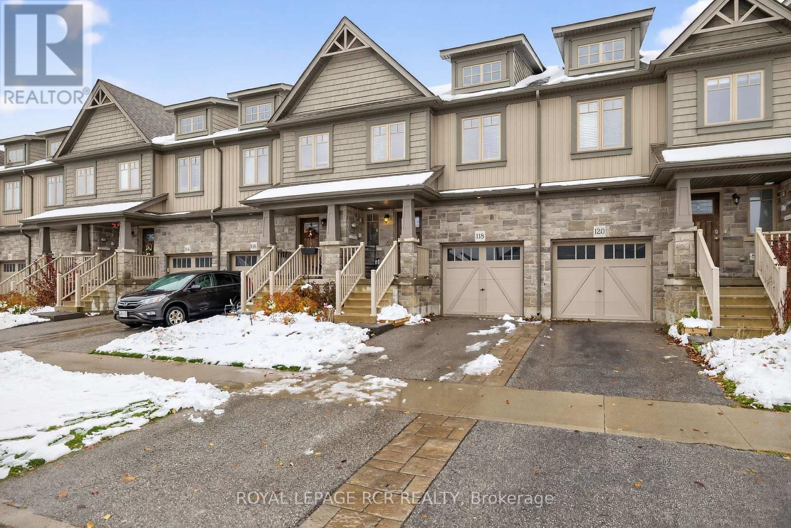 118 Parkinson Crescent, Orangeville, Ontario  L9W 6X3 - Photo 2 - W12542312