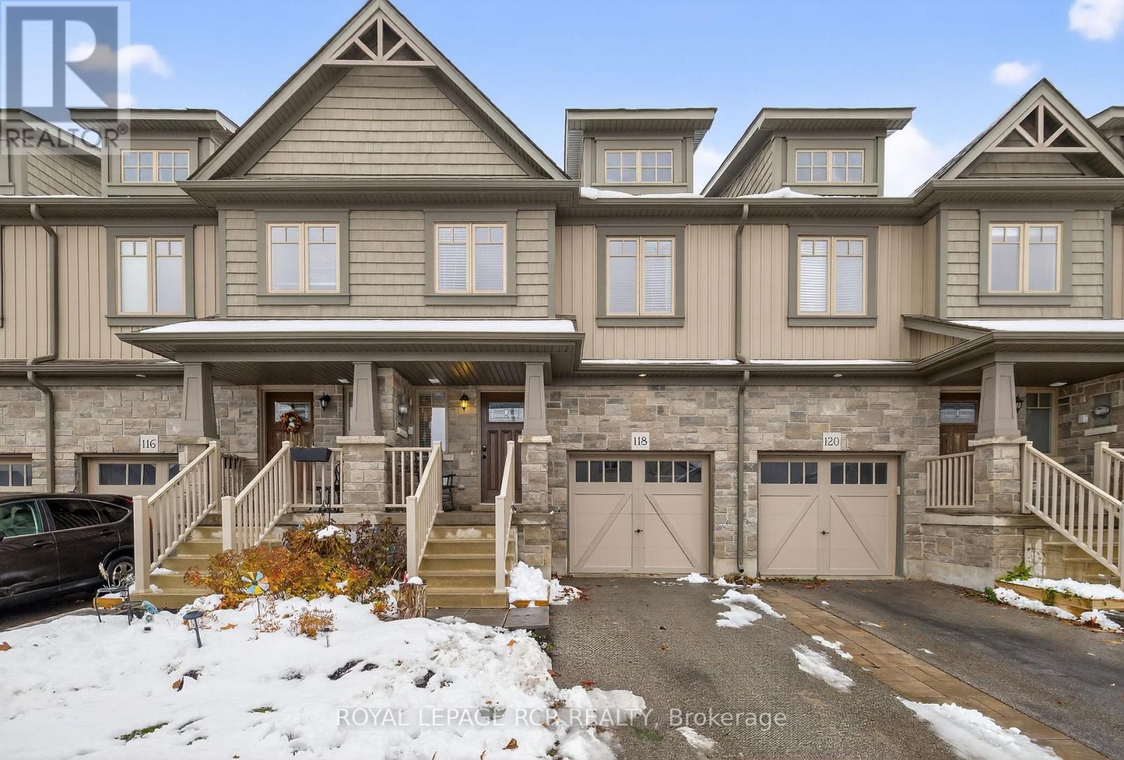 118 Parkinson Crescent, Orangeville, Ontario  L9W 6X3 - Photo 3 - W12542312