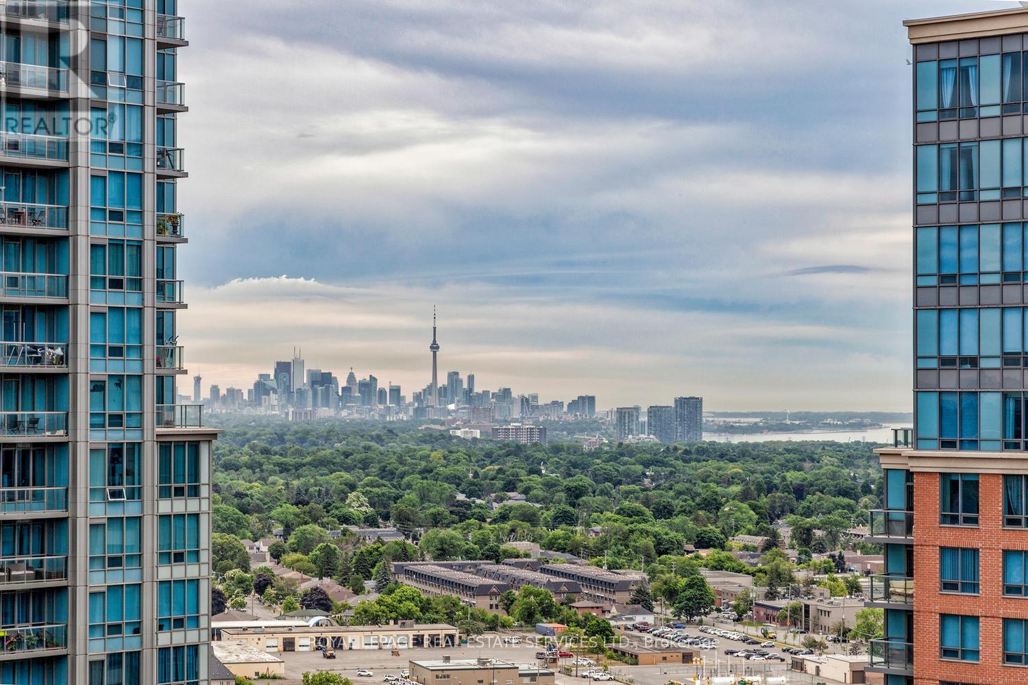 Ph24 - 5233 Dundas Street W, Toronto, Ontario  M9B 6M1 - Photo 16 - W12542340